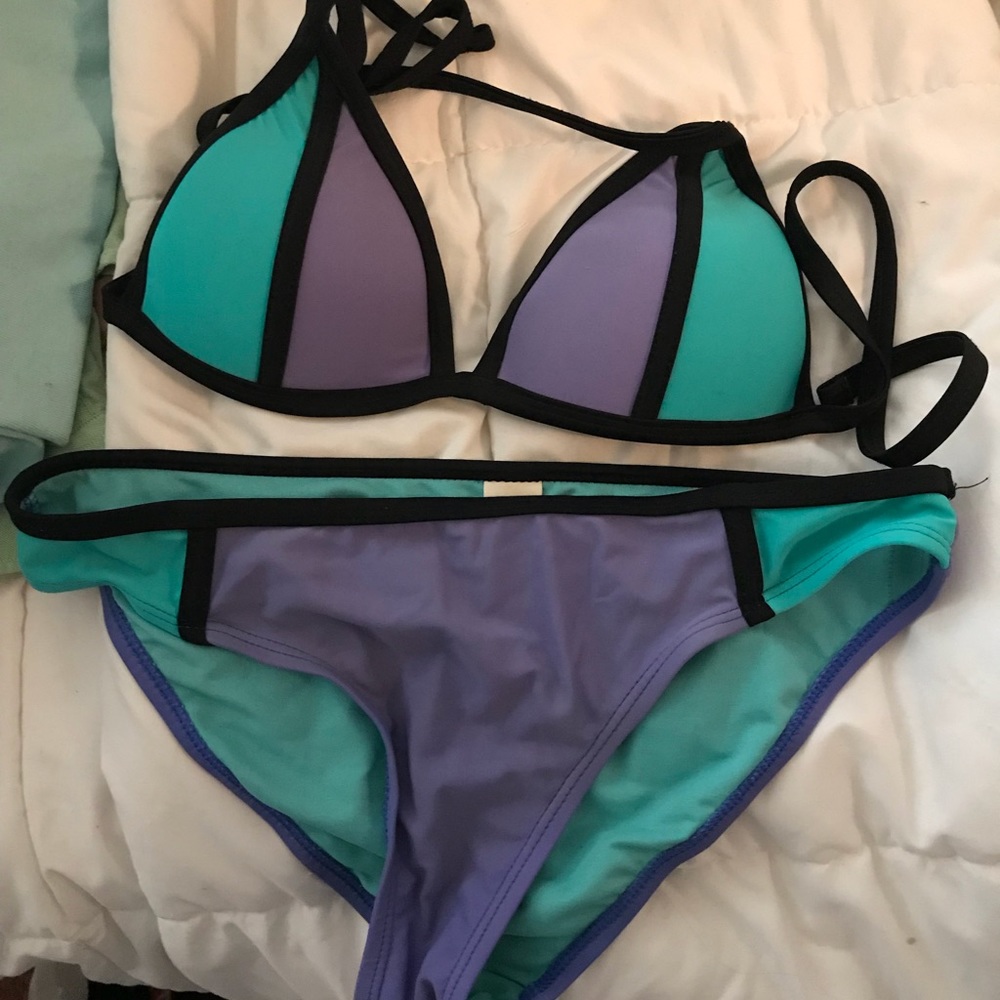bathing suit set-lightly worn